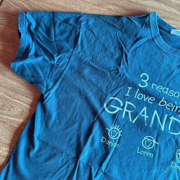 Gildan Grandpa 3 Reasons I love Being a Grandpa Darian Loren Devon Funny T-Shirt - Picture 3 of 13